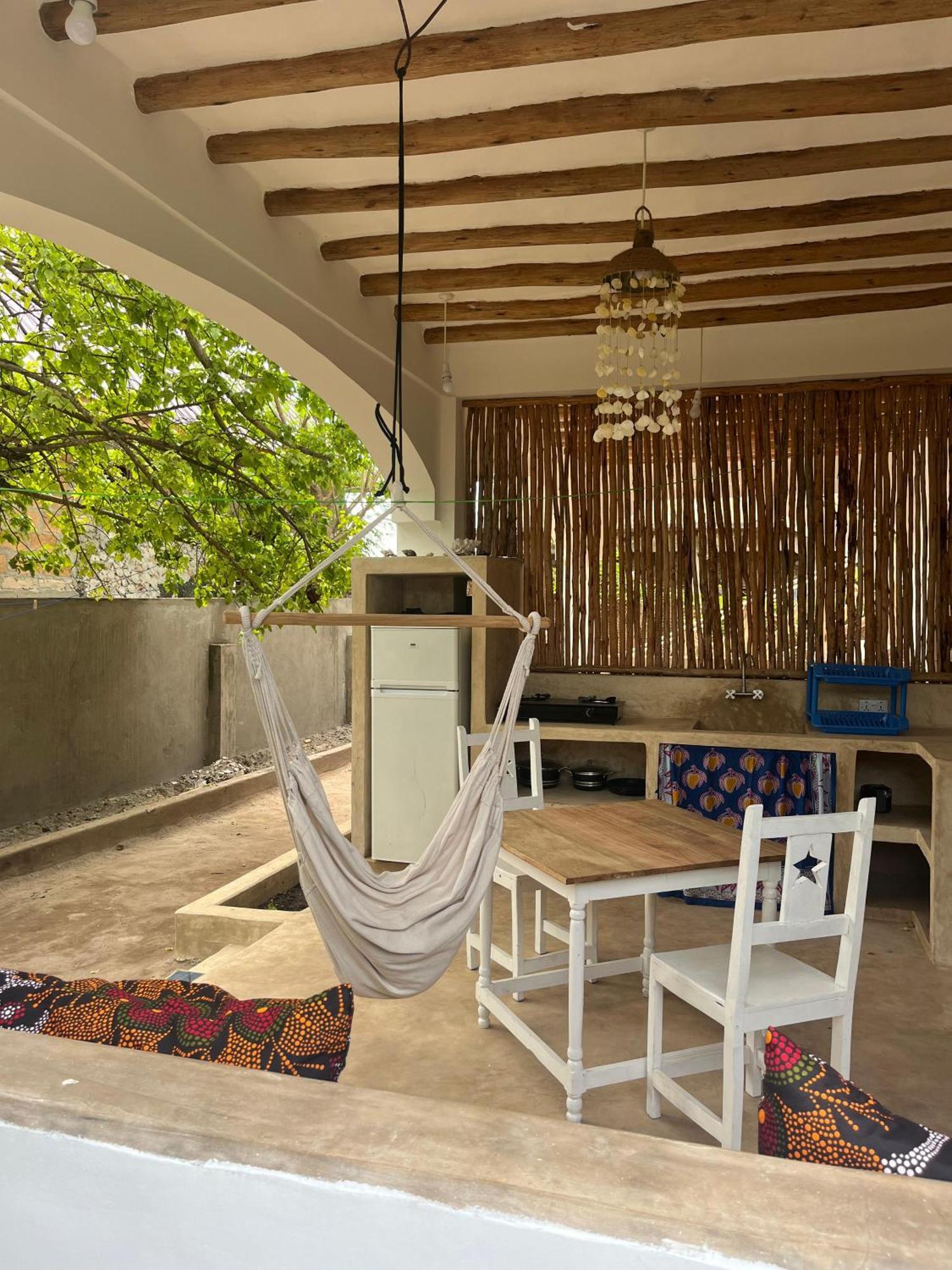 Apartment Mgongo Tree House *