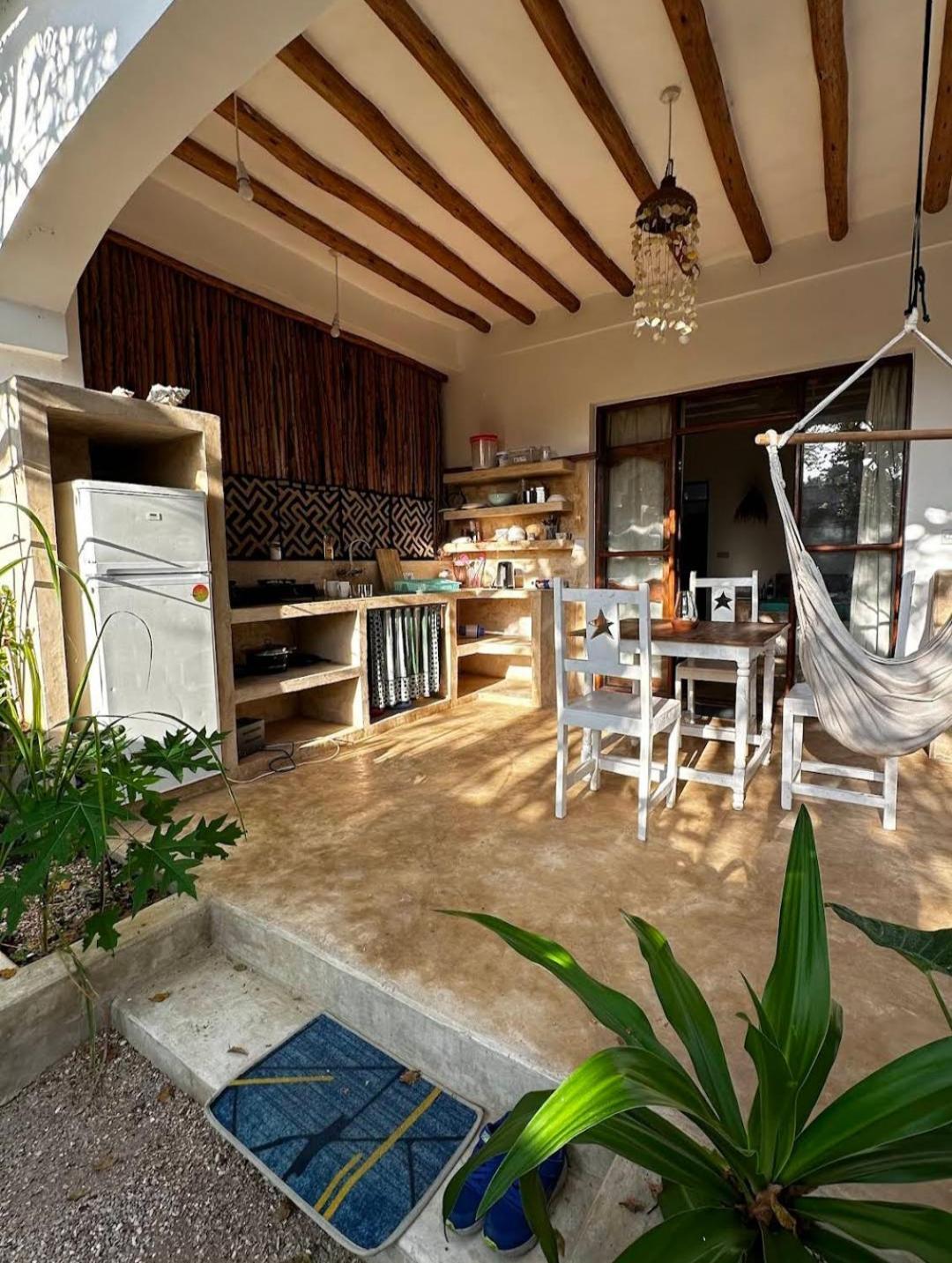 Apartment Mgongo Tree House *